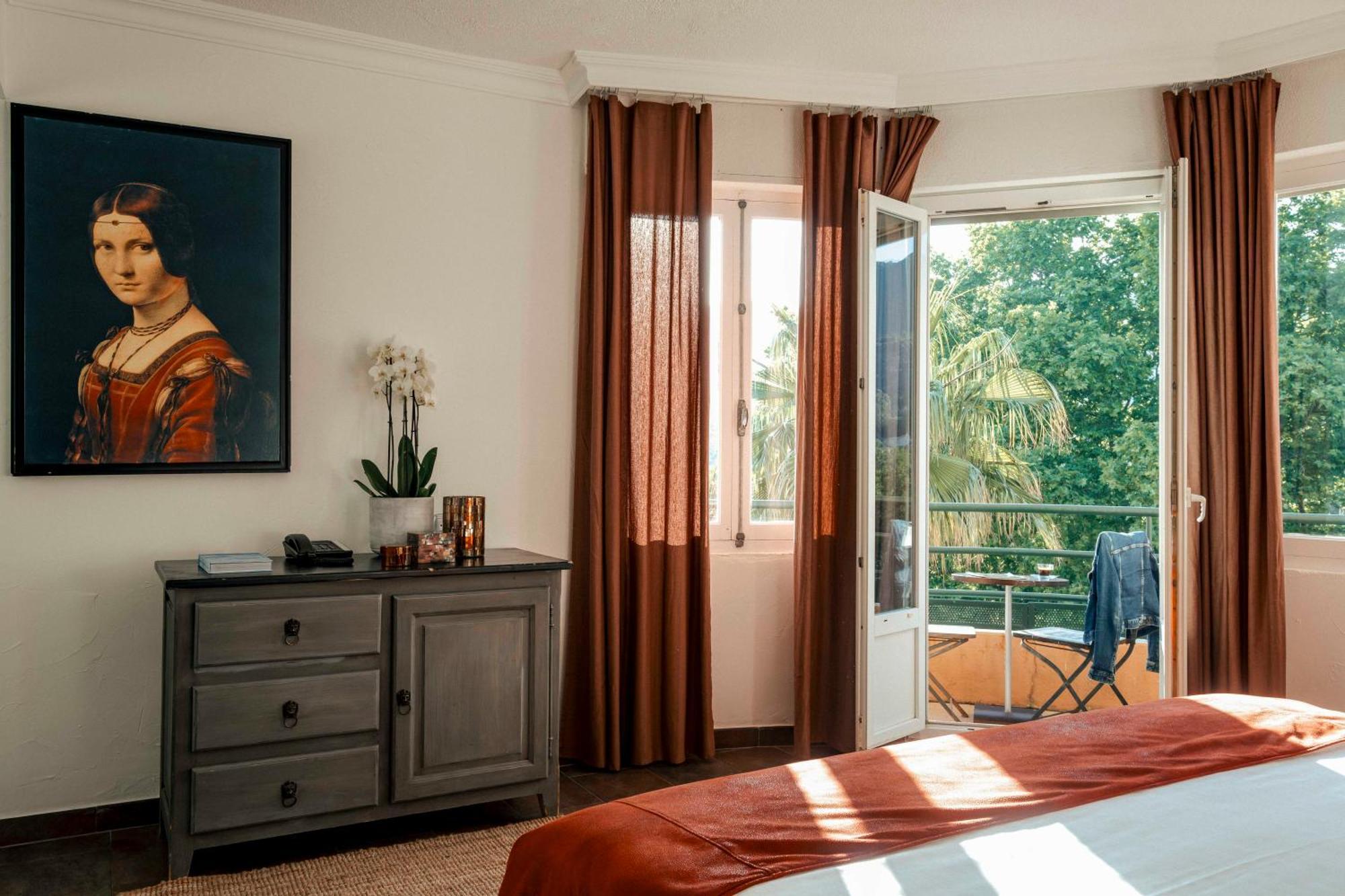 Surplage Hotel Cavaliere Le Lavandou Εξωτερικό φωτογραφία