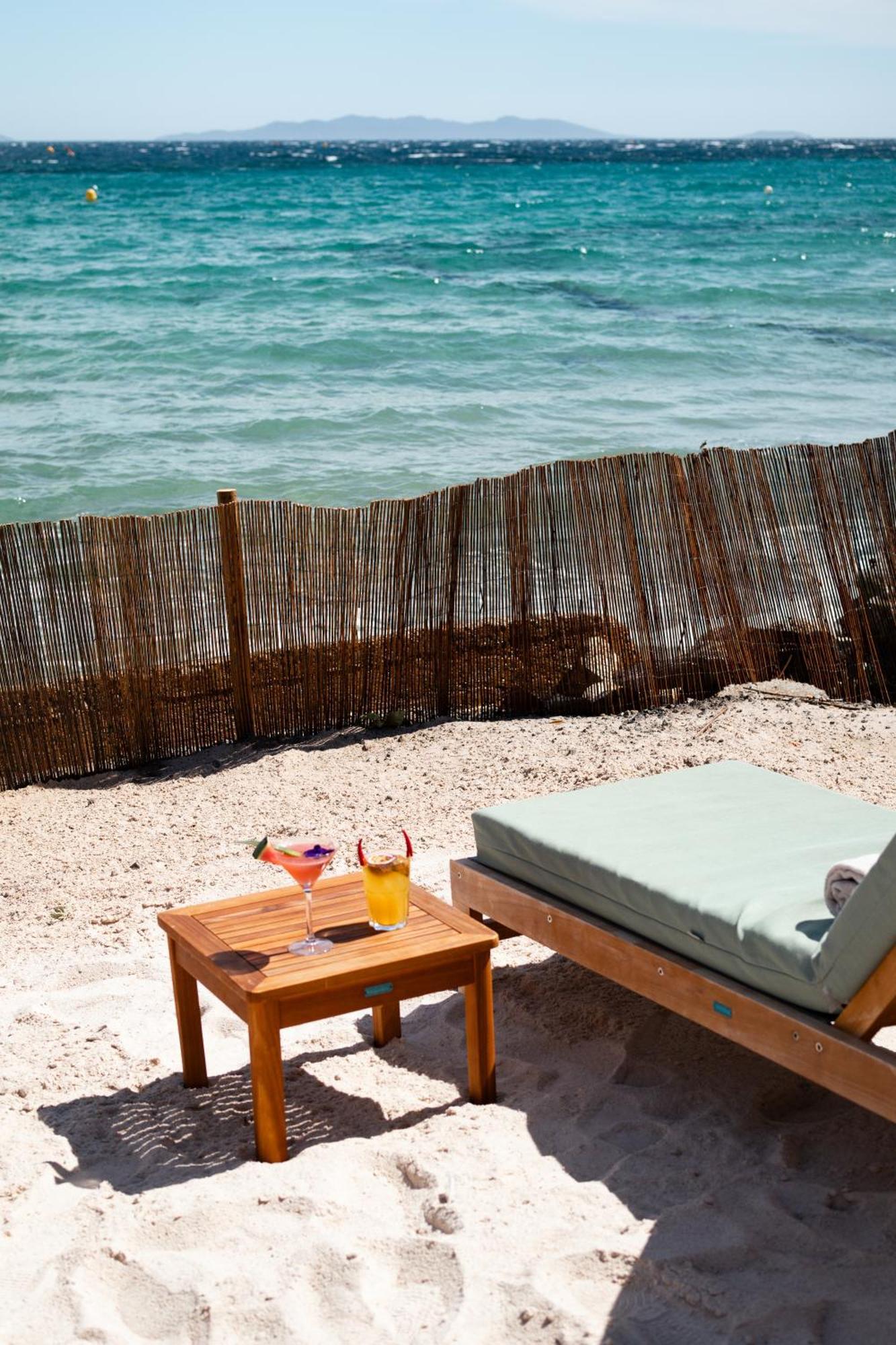 Surplage Hotel Cavaliere Le Lavandou Εξωτερικό φωτογραφία